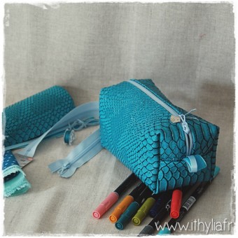 Trousse carree ithylia (34)