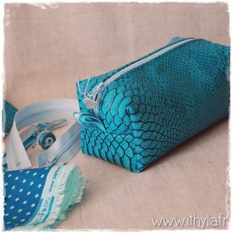 Trousse carree ithylia (51)